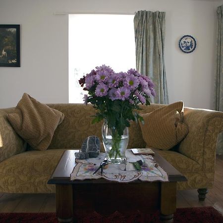 No 1 Broughton Bed & Breakfast Пироволл Экстерьер фото